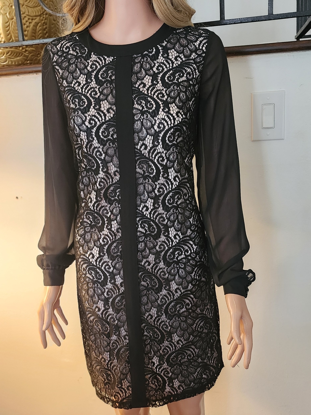 London Times Black Lace Long-Sleeve Shift Dress